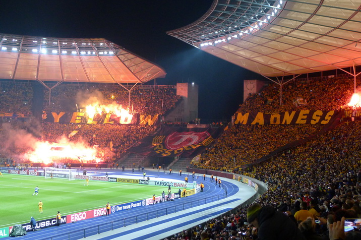 Yellow-Madness2.JPG