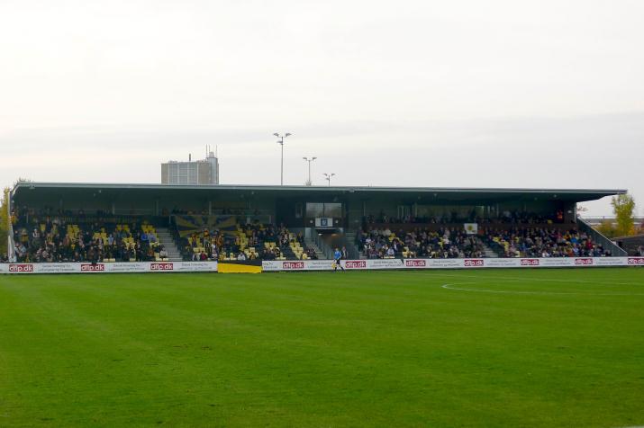 west stand3