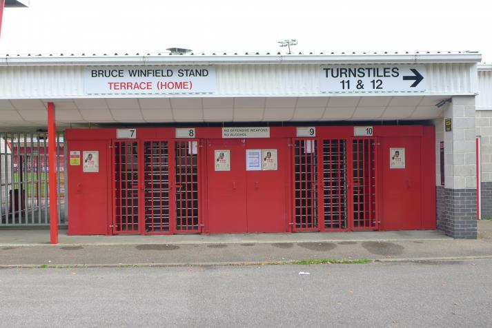 bruce winfield stand, entrance