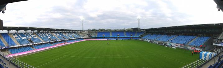 pano, blue water arena8