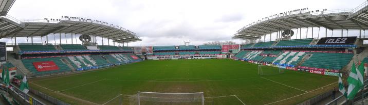 pano, a le coq arena1