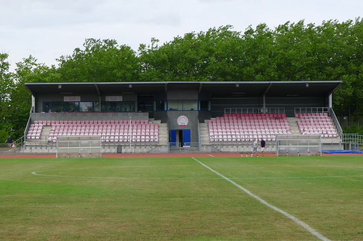 West-Stand1.JPG