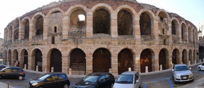 arena di verona, outside2