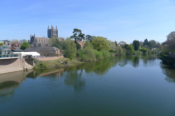 River-Wye-and-cathedral.JPG
