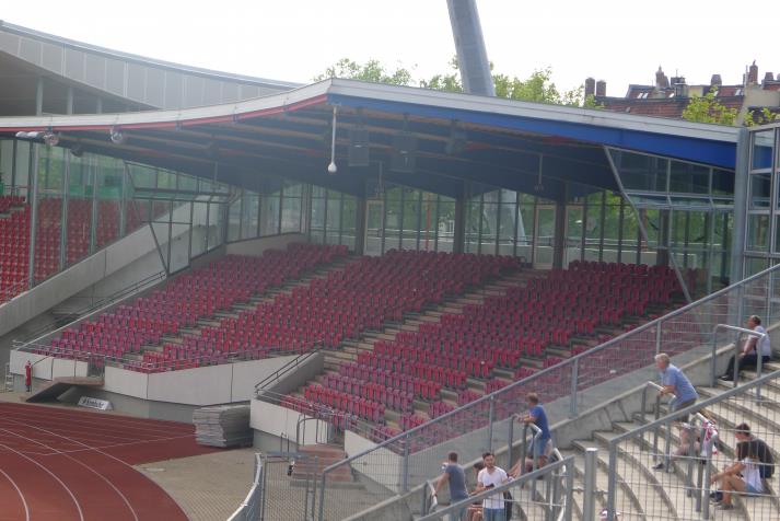 west stand1