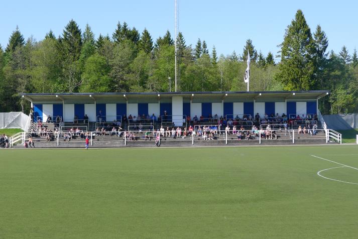 north stand4