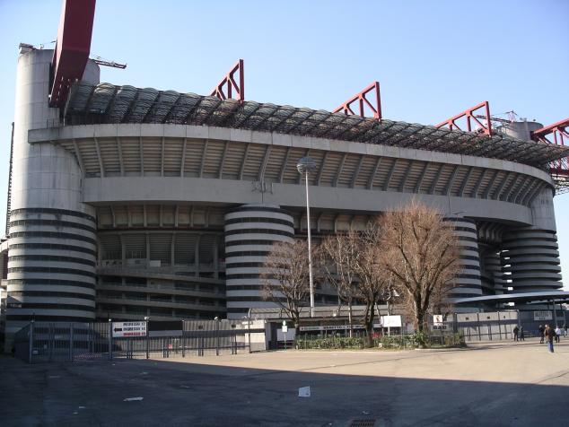 rear of curva nord