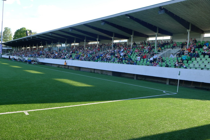 West-Stand3.JPG
