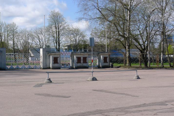 kadioru staadion, outside