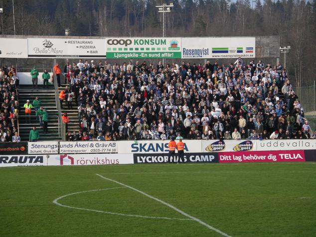 away fans2