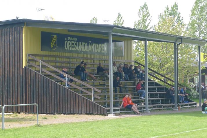 west stand4