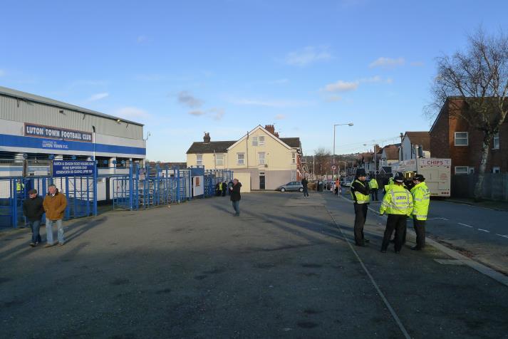 kenilworth road, outside kenilworth road, outside