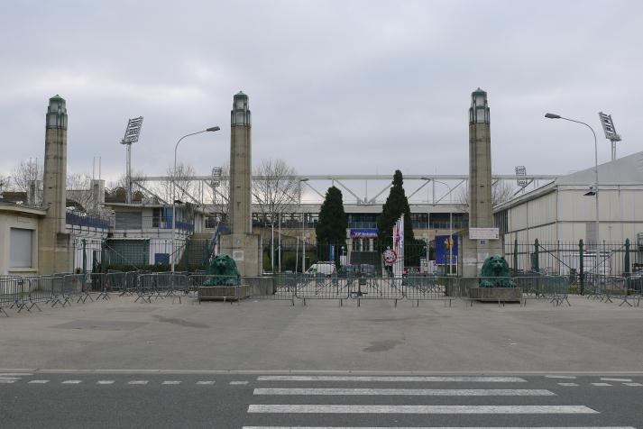 tribune jean jaures, rear