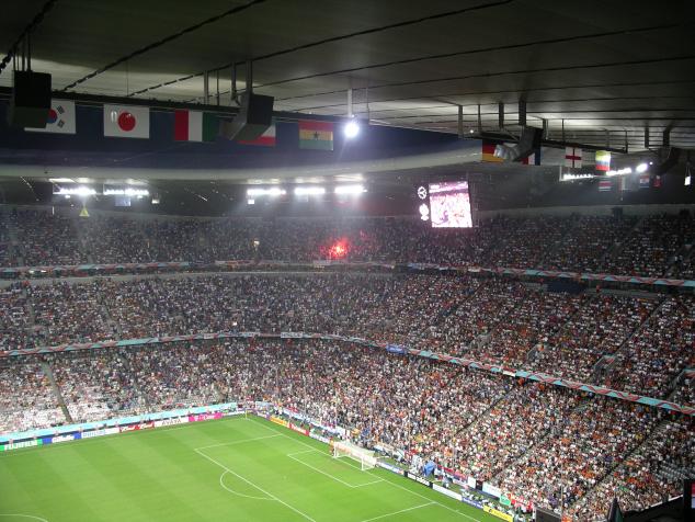 serbs celebrating