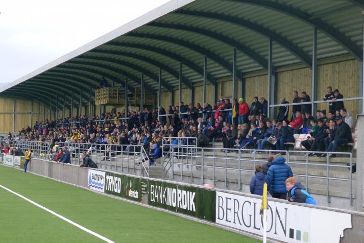 east stand3