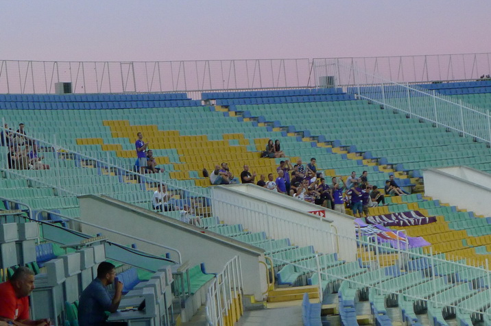 Etar-VT-fans.JPG
