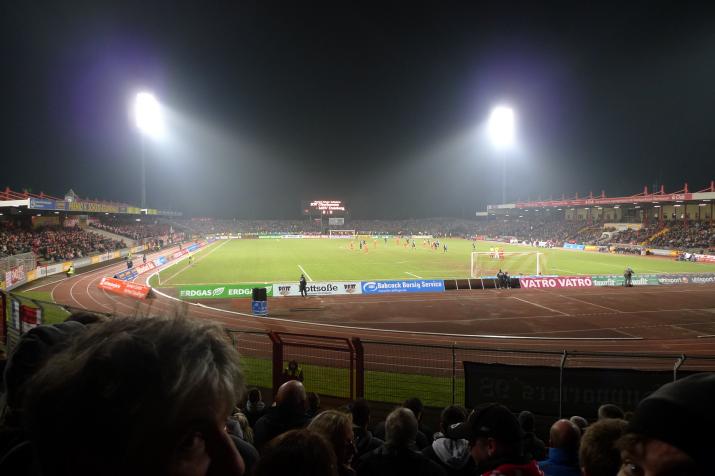 stadion niederrhein4