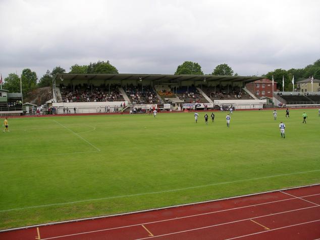 west stand2