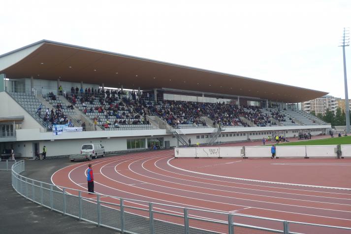 west stand2