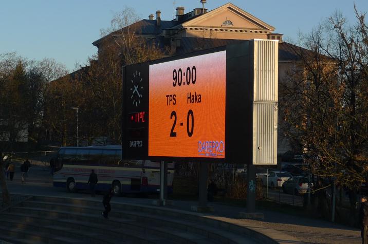 2-0