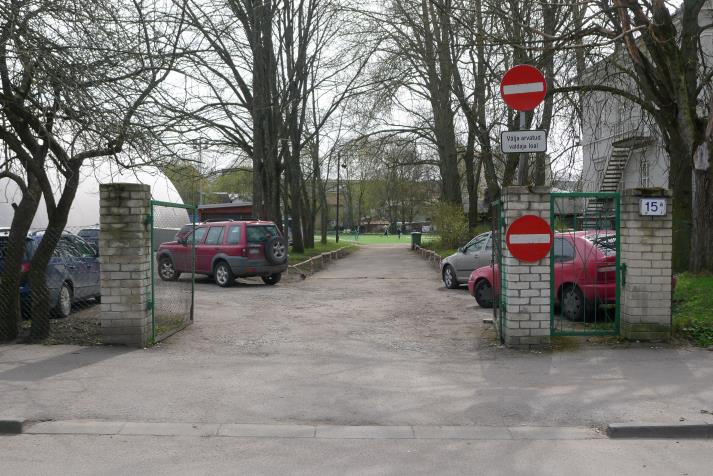 wismari staadion, entrance