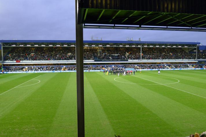 south africa road stand2