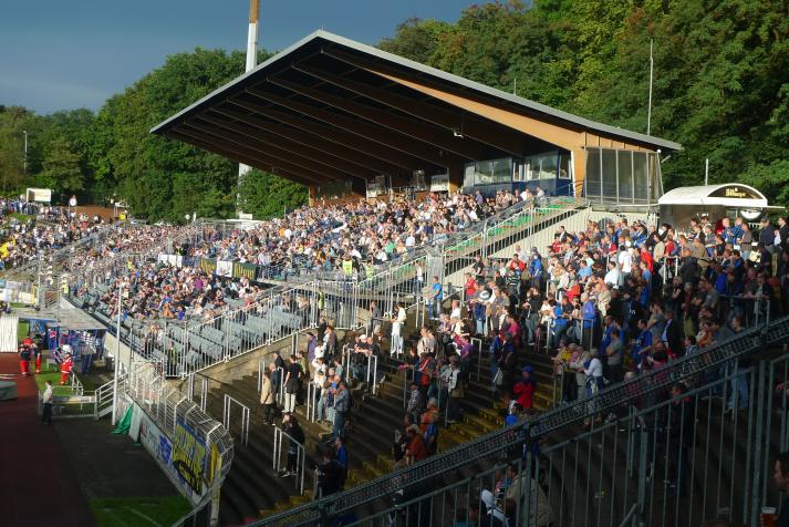 main stand2
