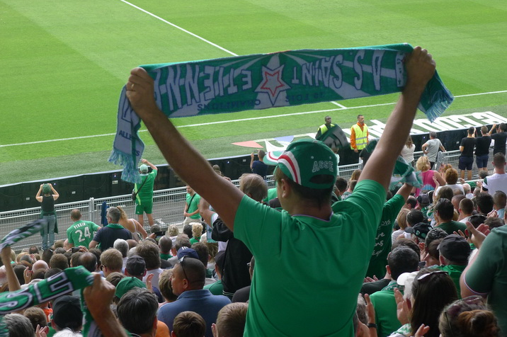 Scarfs-are-out.JPG