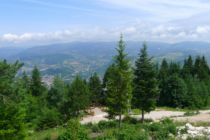 Sarajevo-view2.JPG