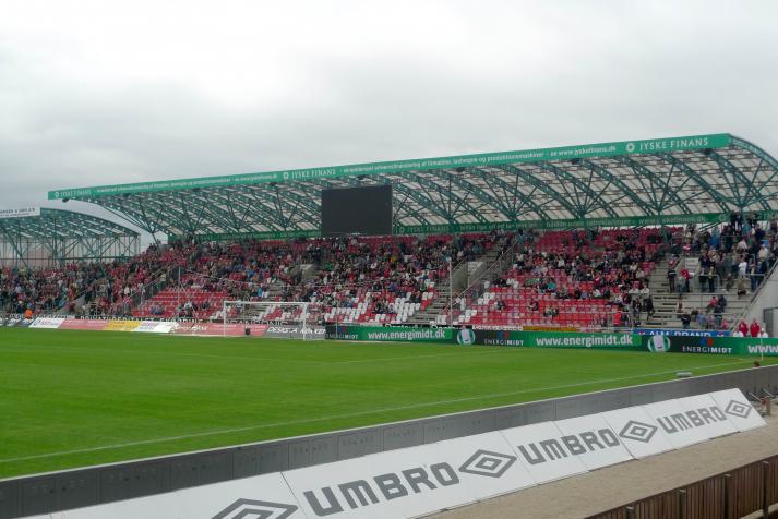 north stand3