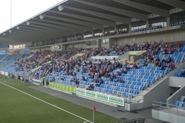 west stand2