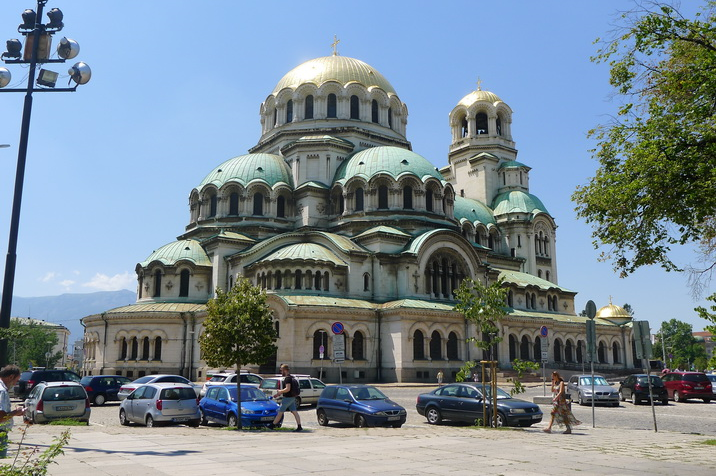 Alexander-Nevskij-Cathedral3.JPG