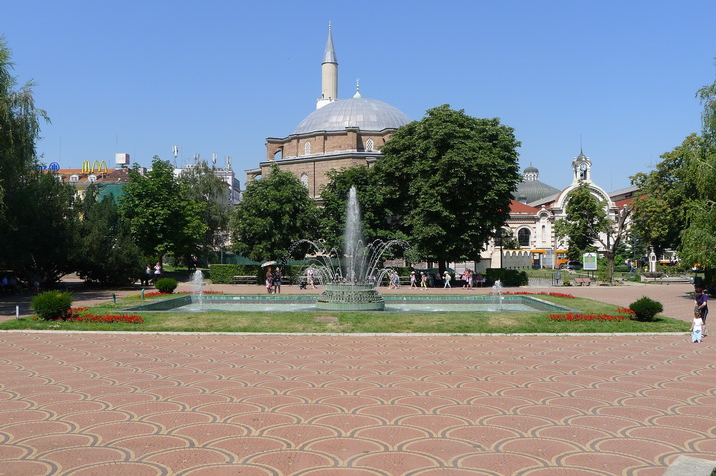 Sofia-Central-Mosque2.JPG