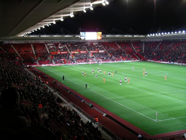 chapel stand2
