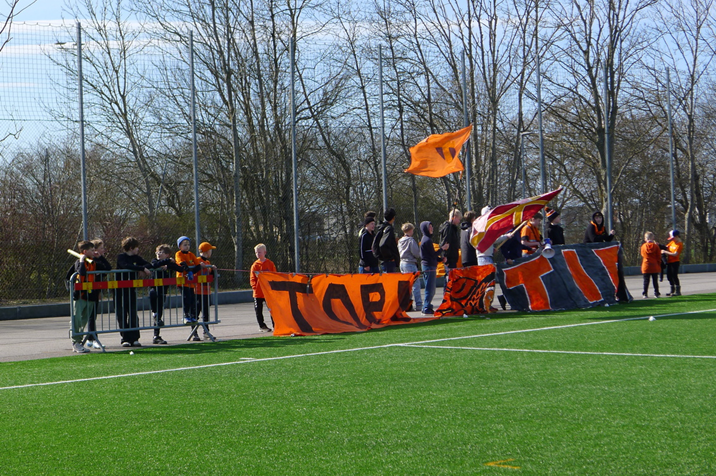 Torn-Ultras.JPG