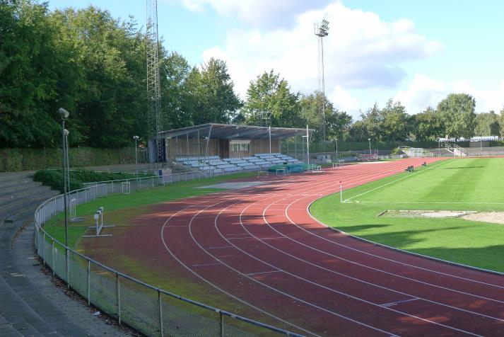 west stand2
