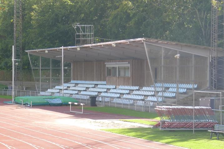 west stand3