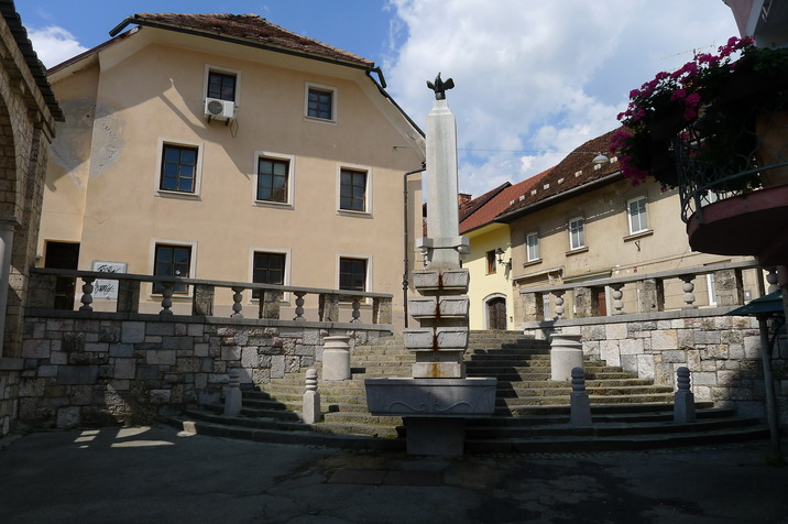 Fountain.JPG