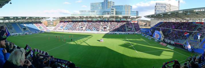 Pano-Intility-Arena4.JPG