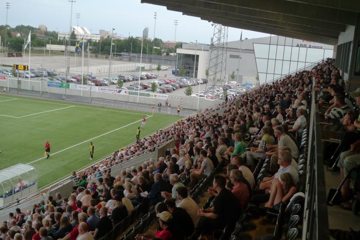 west stand4