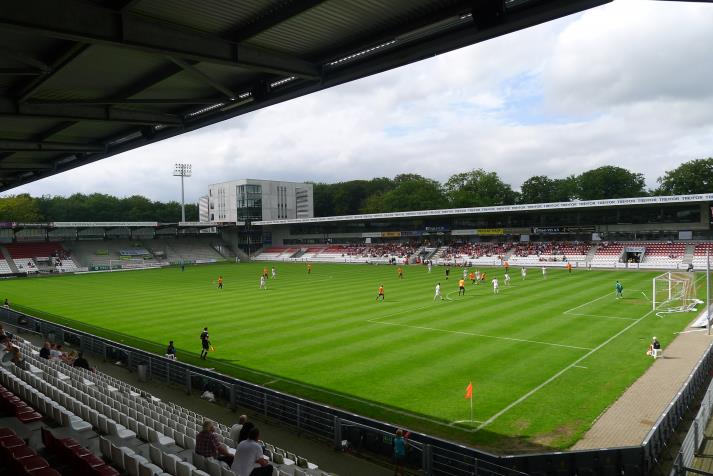 vejle stadion, vy