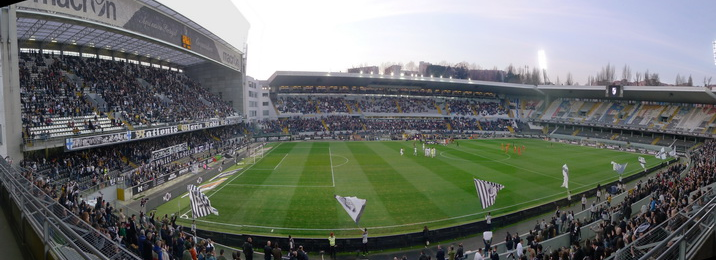 Pano-Estadio-D-Afonso-Henriques5.JPG