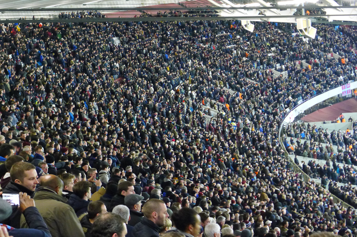 West-Ham-fans.JPG