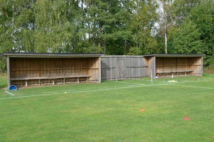 Dug-outs.JPG