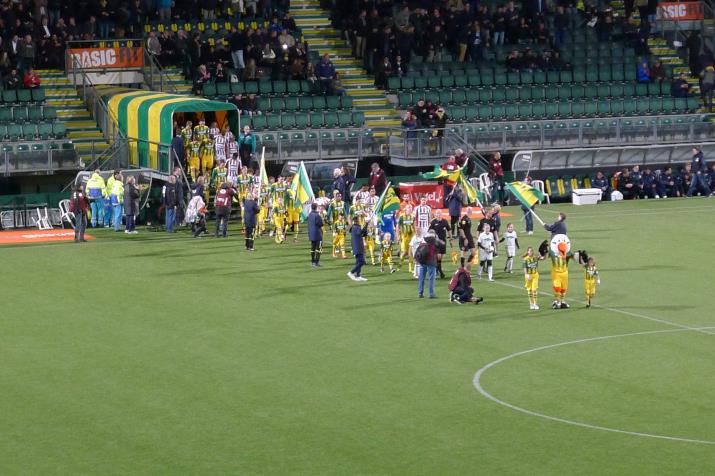 players entering