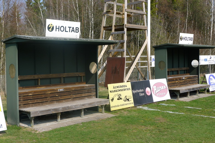 Dug-outs.JPG