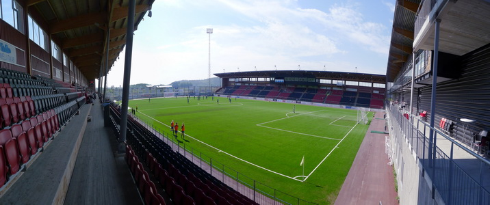 Pano-Boden-Arena4.JPG