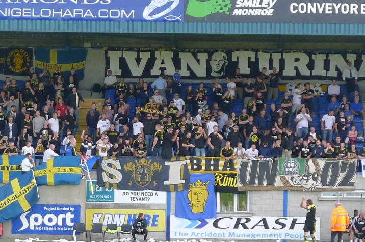 aik-fans3
