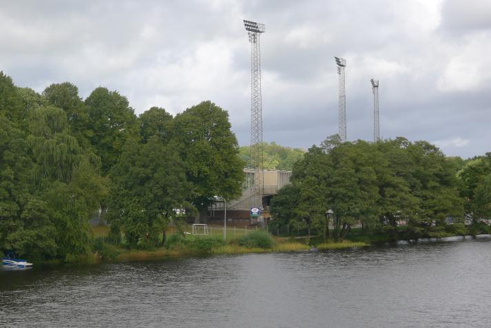 &ouml;jans vall, vy fr&aring;n bro