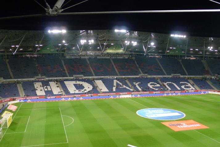 westtrib&uuml;ne